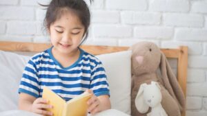 Supaya Anak Cepat Membaca, Ikuti Tips Ampuh Ini!